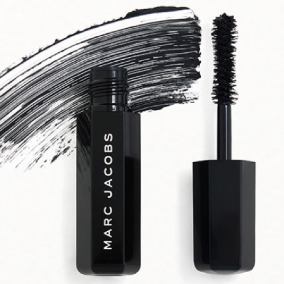 Marc Jacobs Velvet Noir Major Volume Mascara - Picture 8 of 15